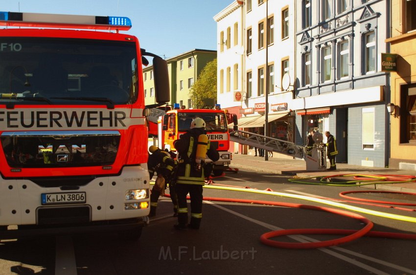 Feuer 3 Koeln Muelheim Berlinerstr P269.JPG